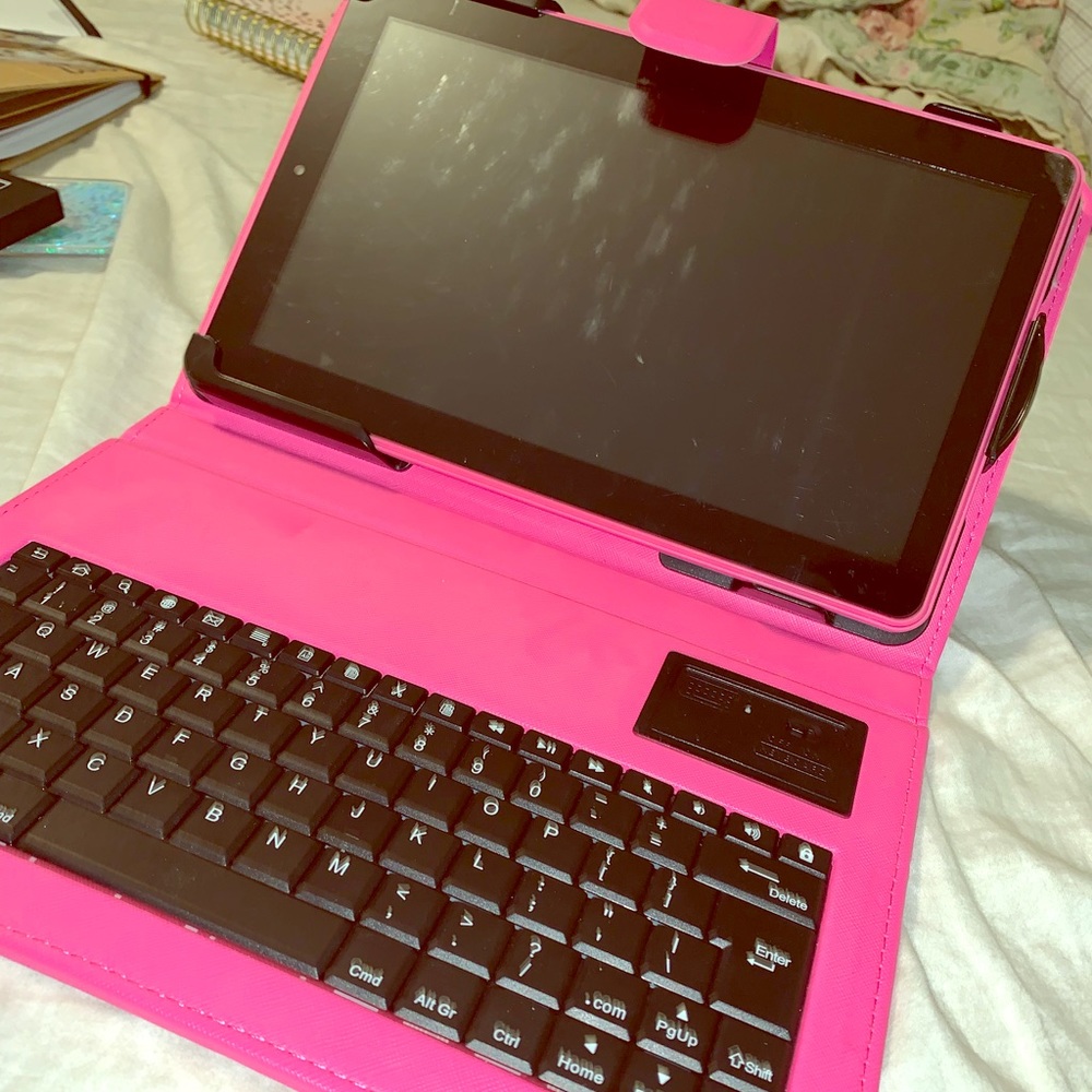 Tablet with keyboard case